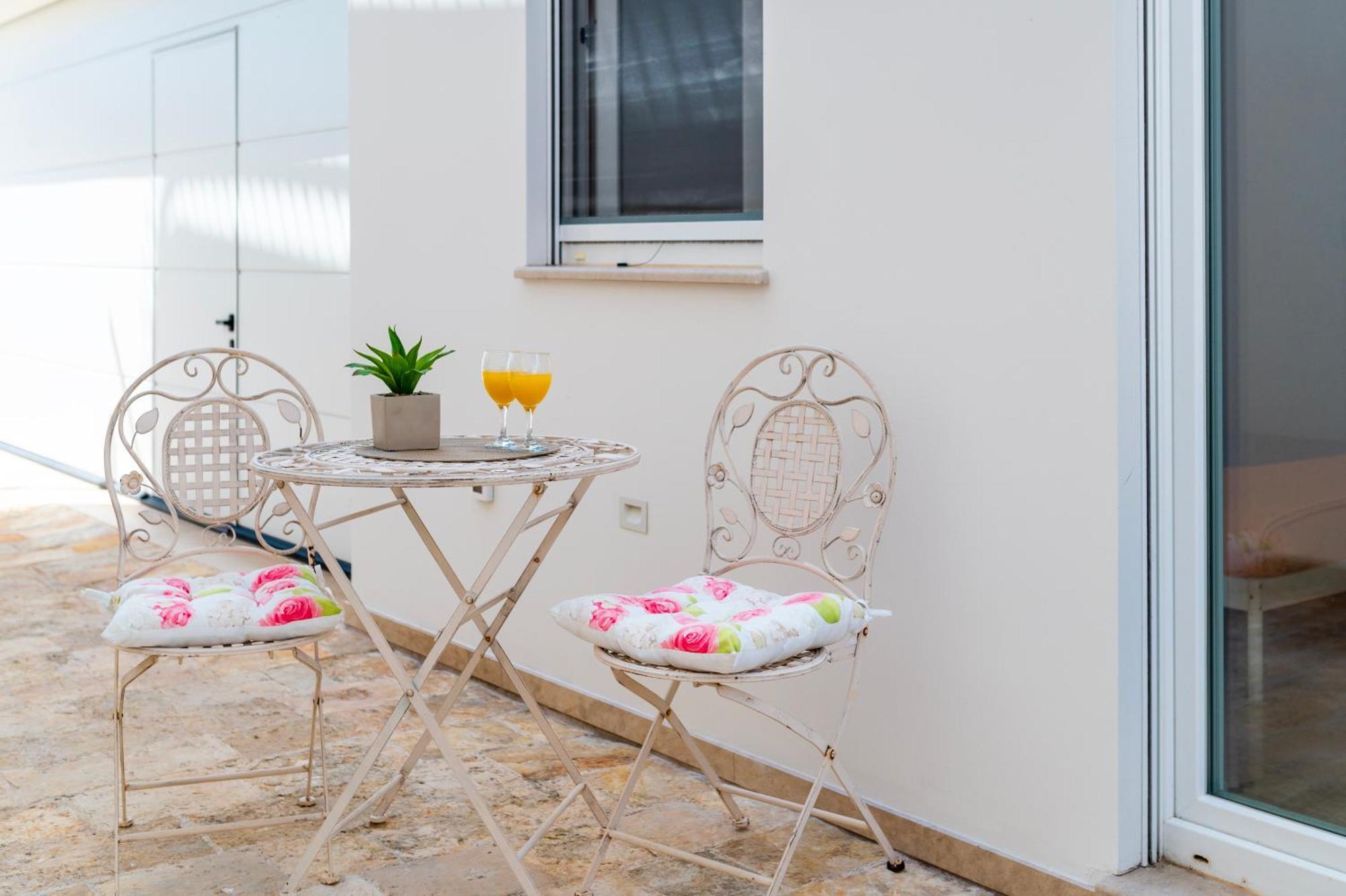 Apartment Bilice beach Exterior foto
