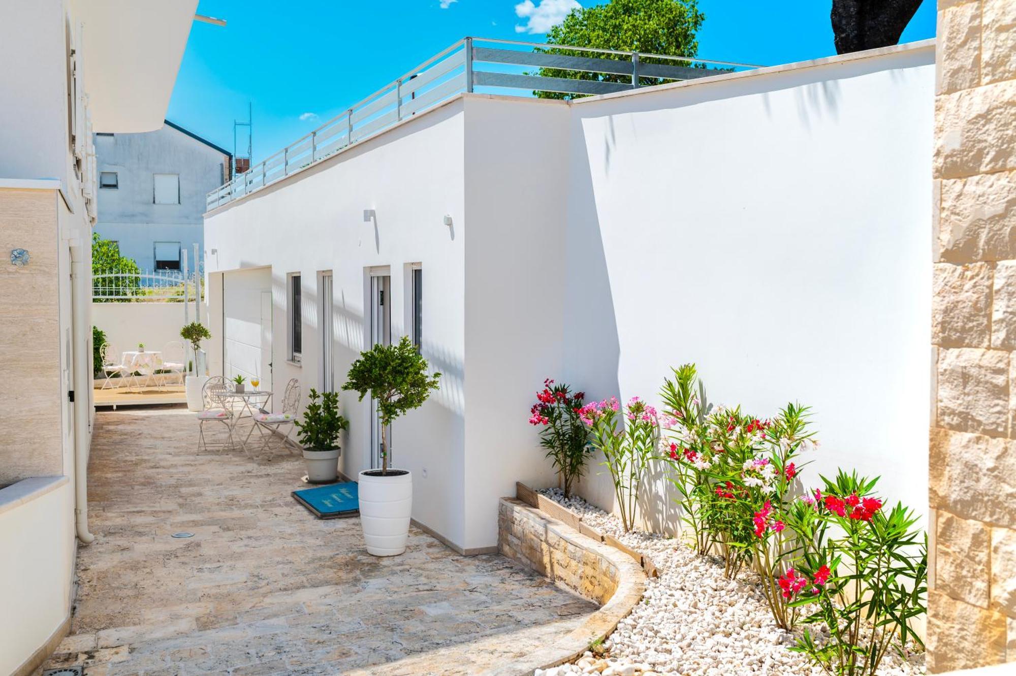 Apartment Bilice beach Exterior foto